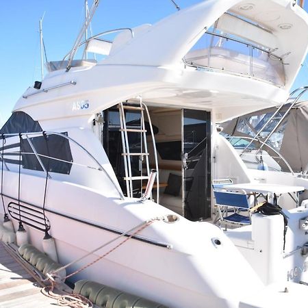 Luxury Yacht Kamikara Hotell San Miguel de Abona Eksteriør bilde