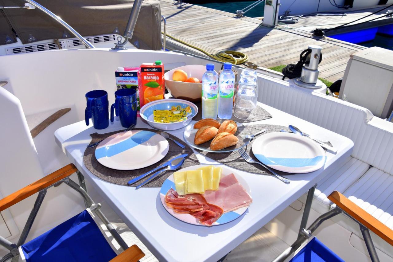 Luxury Yacht Kamikara Hotell San Miguel de Abona Eksteriør bilde